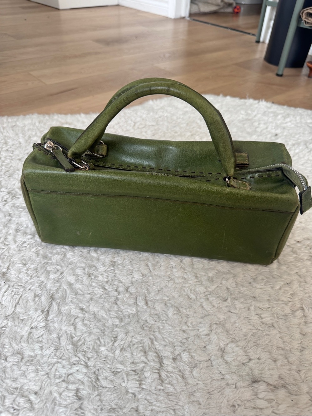 Matt&Nat Olive Green vegan Leather Top-Handle Women’s Bag